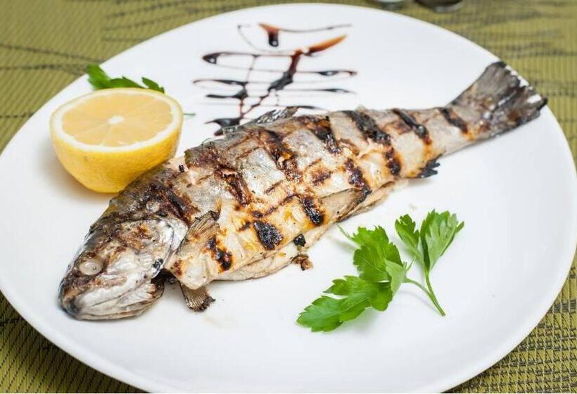 Hotel Pastravaria Ursu