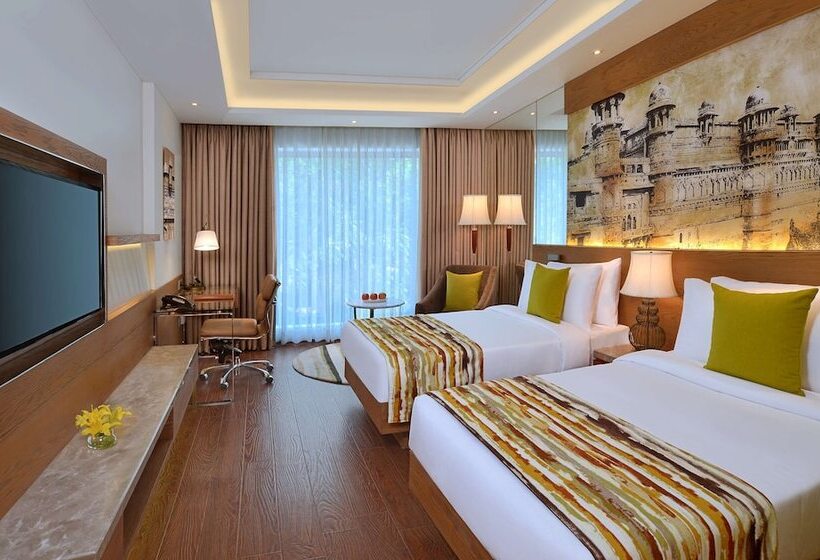 فندق Radisson Gwalior