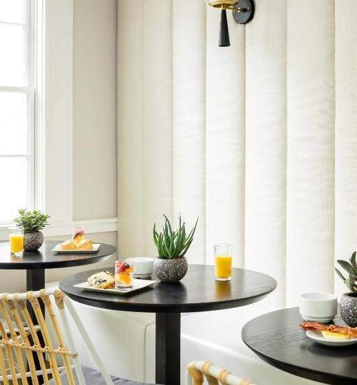 فندق The Richard, The Edgartown Collection