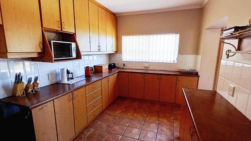 پانسیون 30 Branderdraai