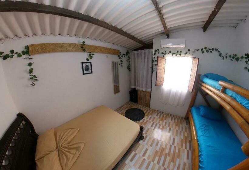 ペンション Akainoie