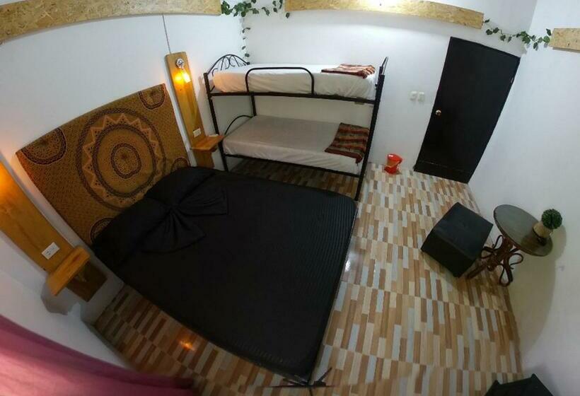 ペンション Akainoie