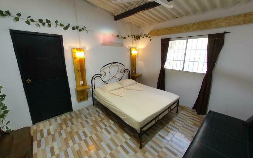 ペンション Akainoie