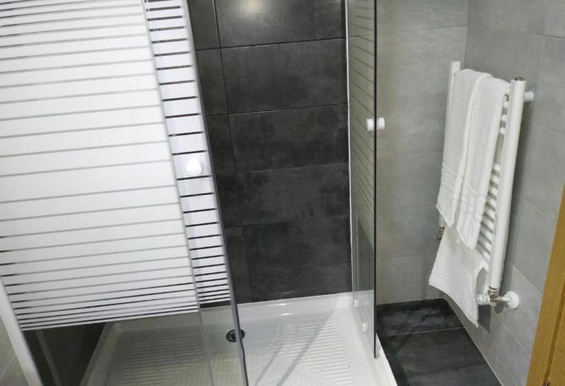 پانسیون Hostal Gemi