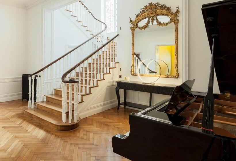 Пансион Villa Camoufle