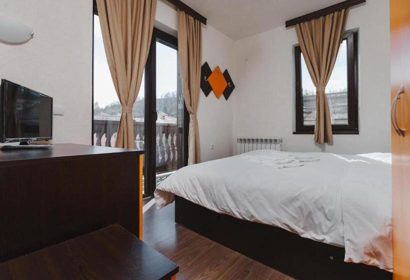 بنسيون Zlatograd 2 Iosifova Guest House