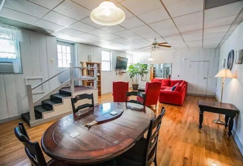 Harbor Landing Resort