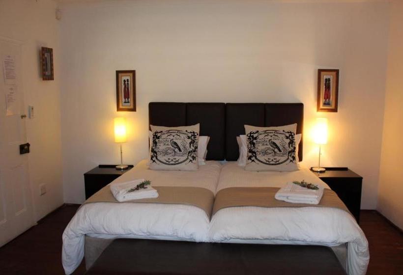 هتل Cango Caves Estate