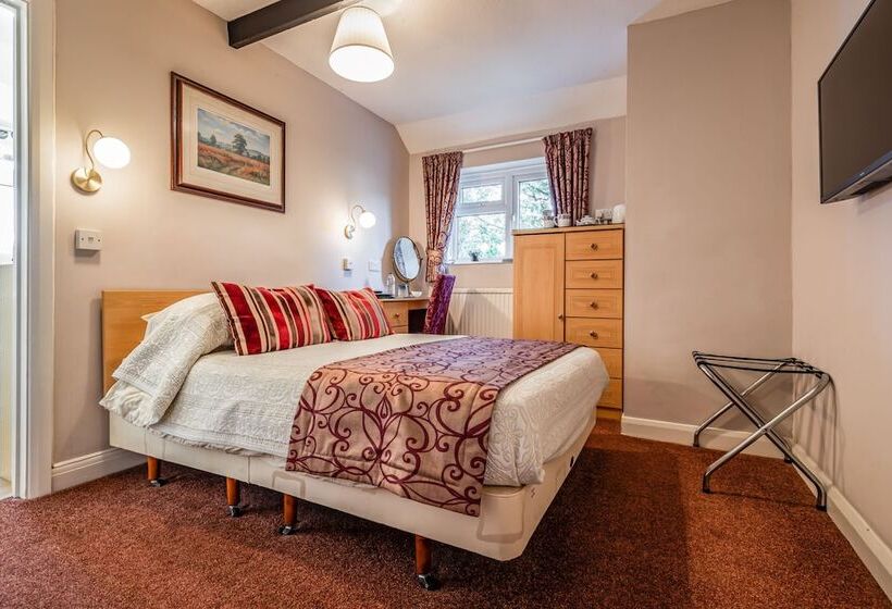 Отель The Olde Forge