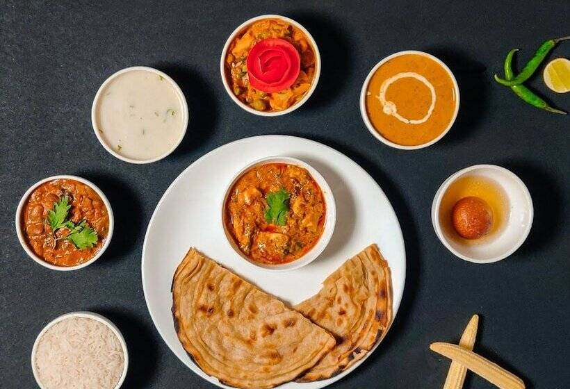 Oyo 12020 Hotel Ratna Regency