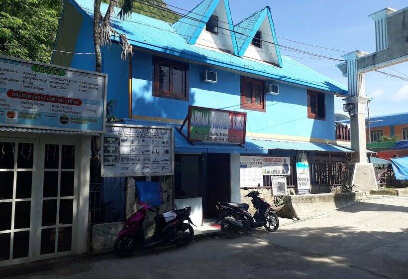 هاستل Adrian Traveller S Inn