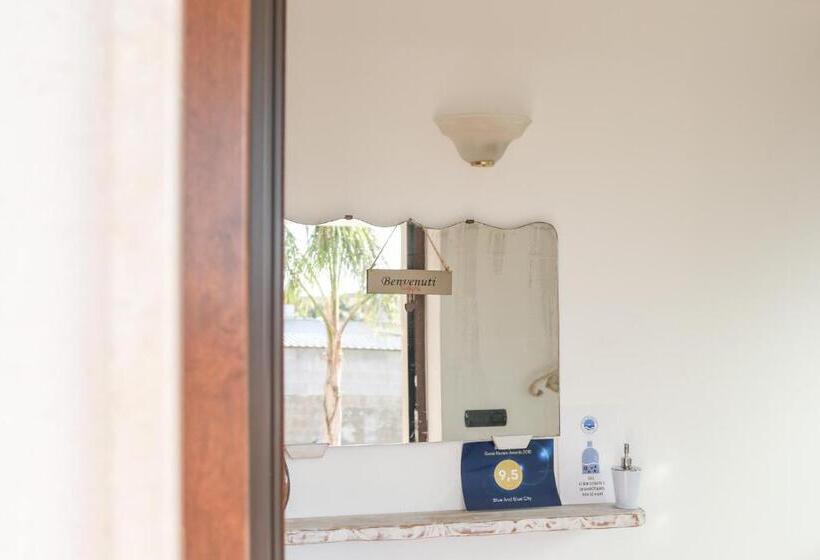 민박 Blue And Blue City