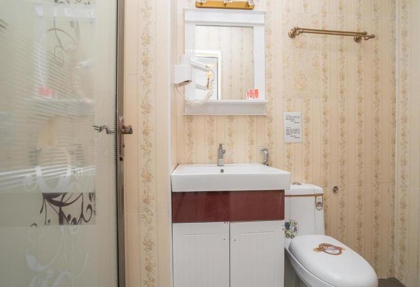 ホテル La Putri Boutique