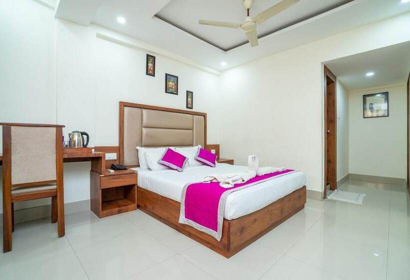 هتل Nexstay Crystal Residency