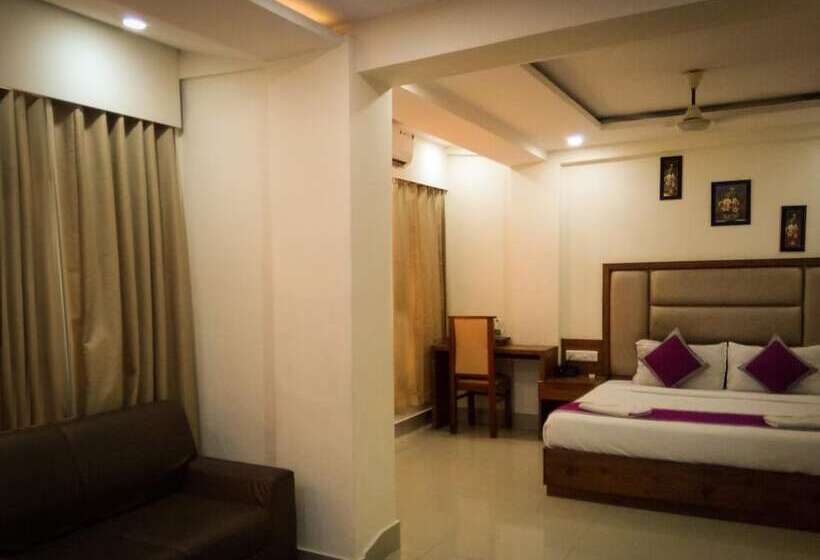 هتل Nexstay Crystal Residency