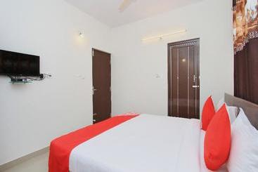 Fotos del hotel Oyo 11730 Maruthi Global:  12