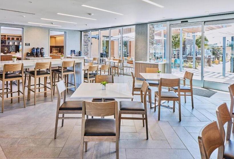 فندق Trio Healdsburg