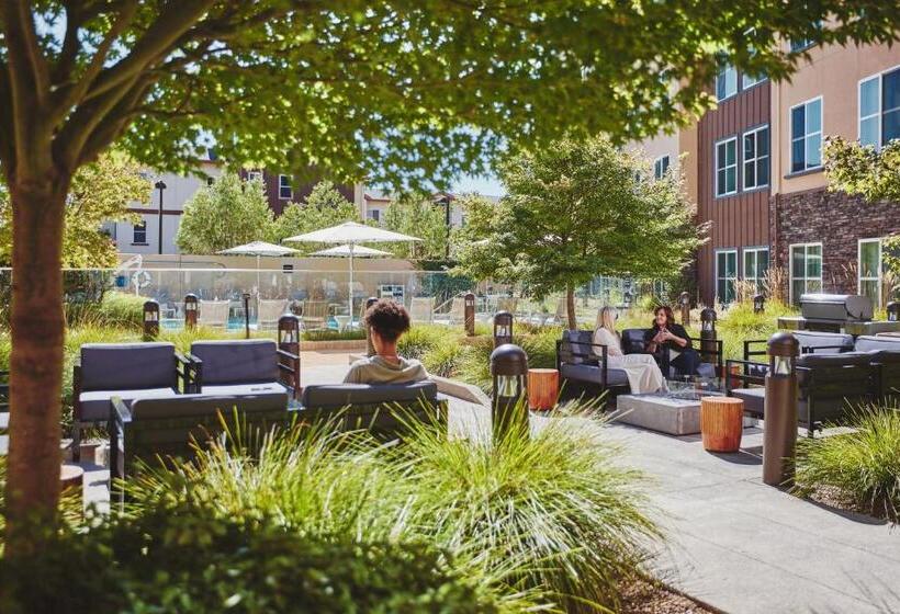 فندق Trio Healdsburg