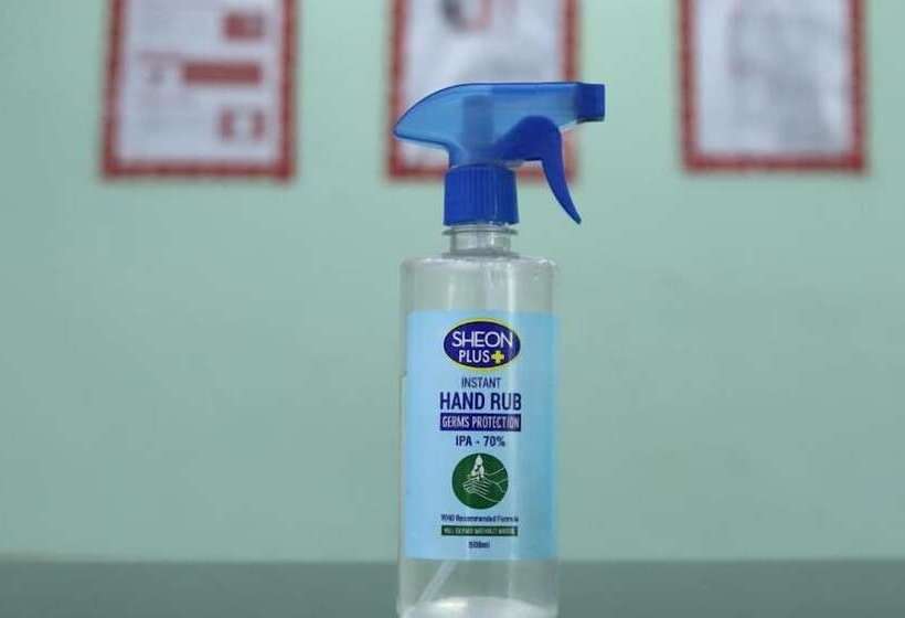 Oyo 11929 Hotel Ridhi Sidhi