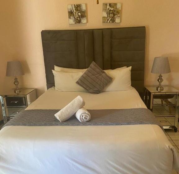 膳宿费 A Pousada Guesthouse