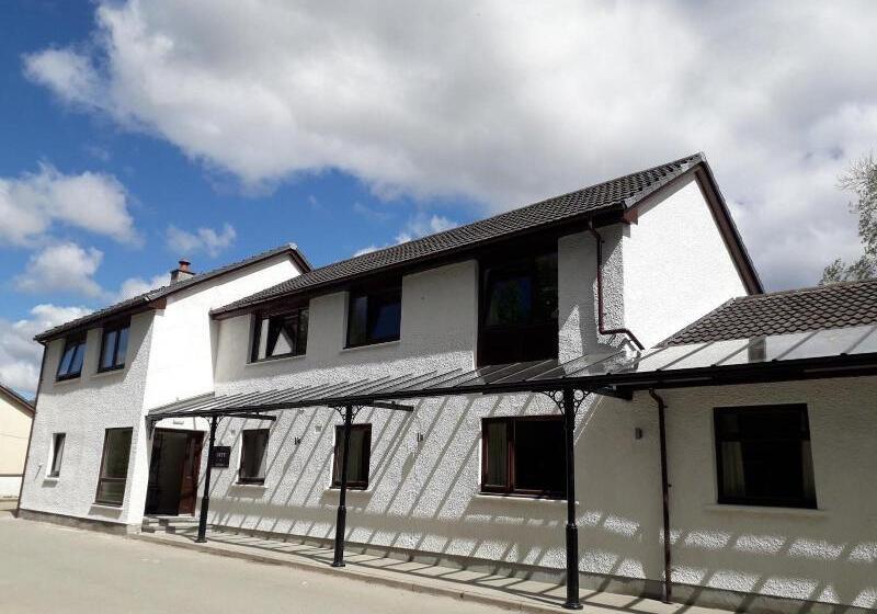 Пансион The Skye Inn