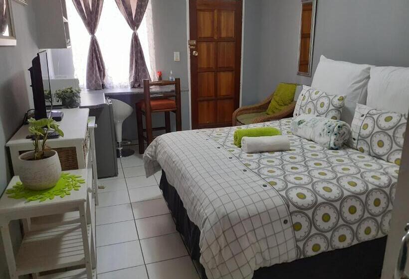 Пансион Ubuntu Guesthouse