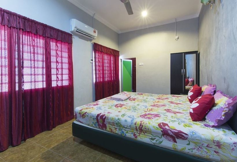 Пансион Zen Home Nabil Nabila Homestay