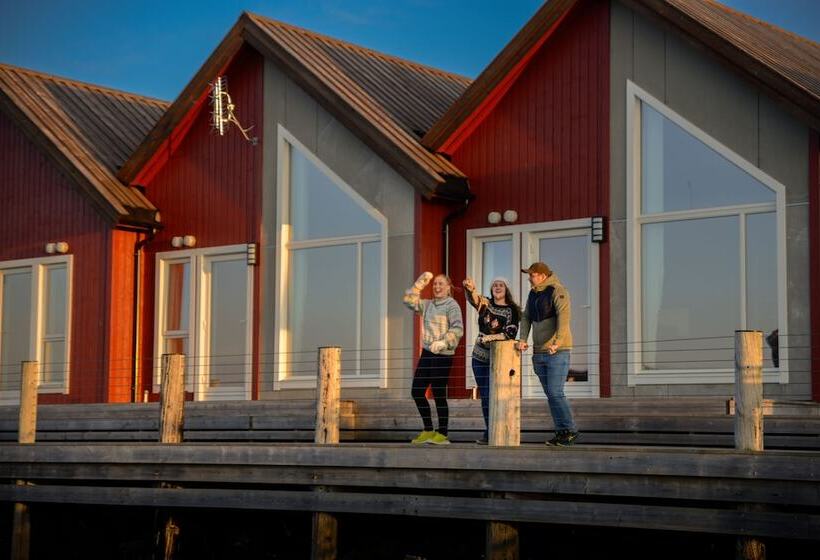 Курорт Norsk Havbrukssenter  Rorbuer