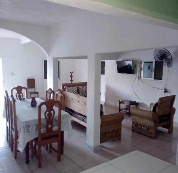 فندق صغير Posada La Istmeña