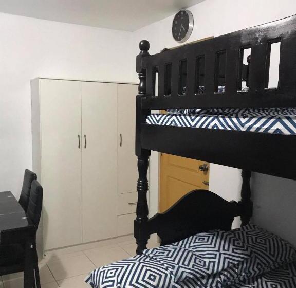 هاستل Rv3 Transient House