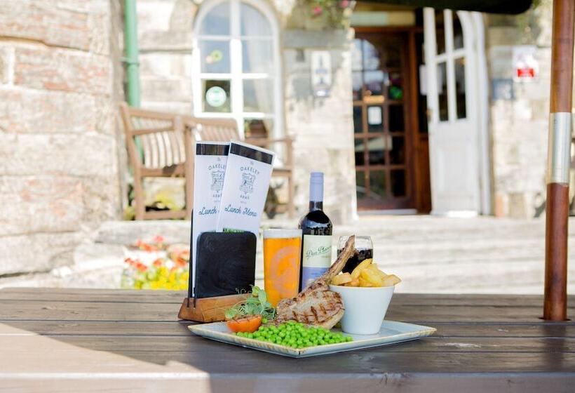 Общежитие The Oakeley Arms