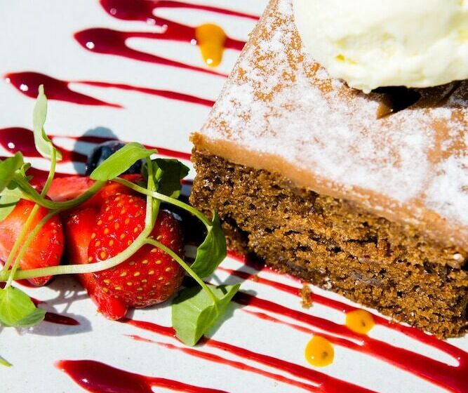 Общежитие The Oakeley Arms