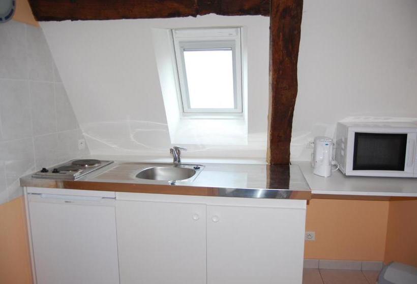 Appart'hôtel La Suze Sur Sarthe