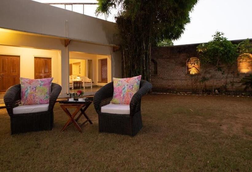 مبيت وإفطار Fateh S Retreat, Homestay