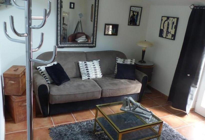 مبيت وإفطار Mas De Longuefeuille