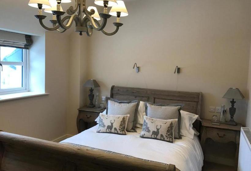 住宿加早餐  The Grousemoor