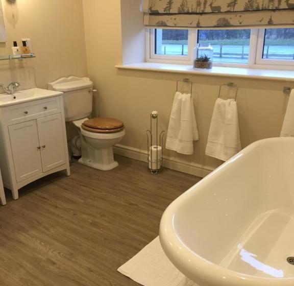 住宿加早餐  The Grousemoor