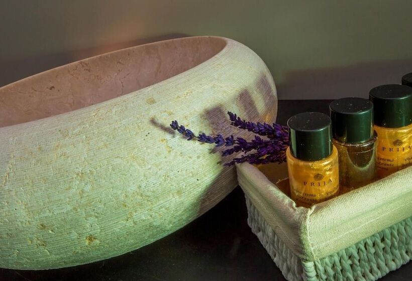 Отель Boutique Loriente