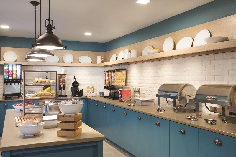 ホテル Country Inn & Suites By Radisson, Lawrence, Ks