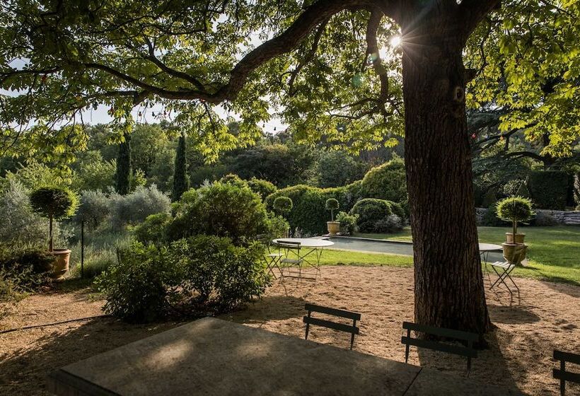 호텔 La Bastide De Ganay