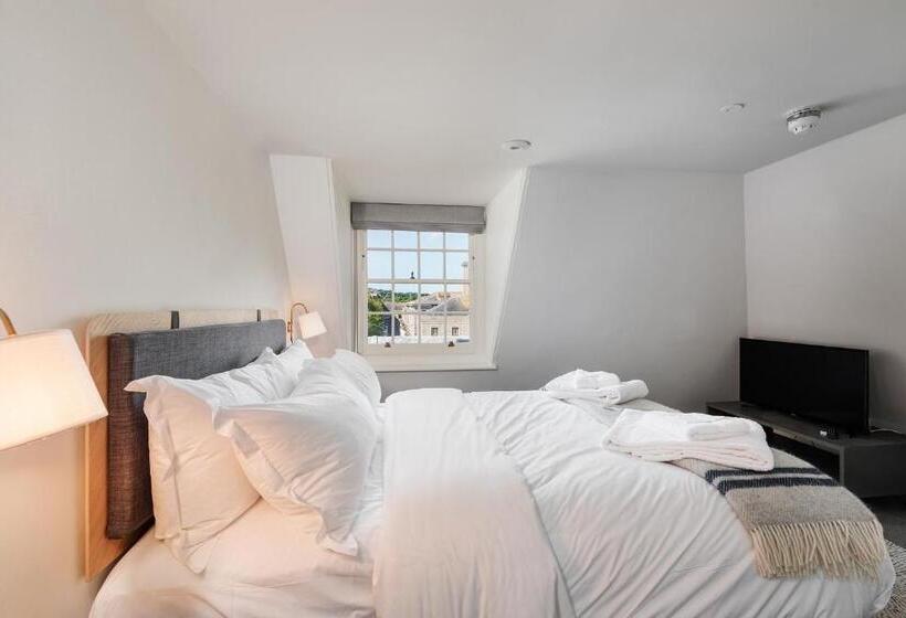 هتل Rooms By Bistrot Pierre