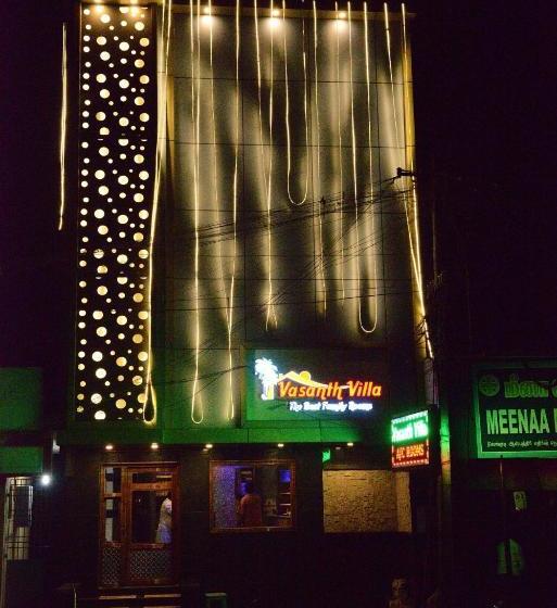 호텔 Vasanth Villa