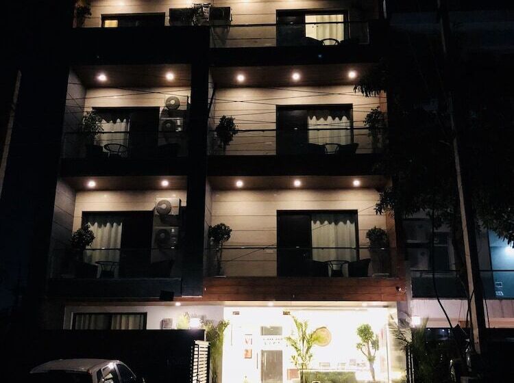 Vivid Boutique Hotel, Medanta, Gurugram