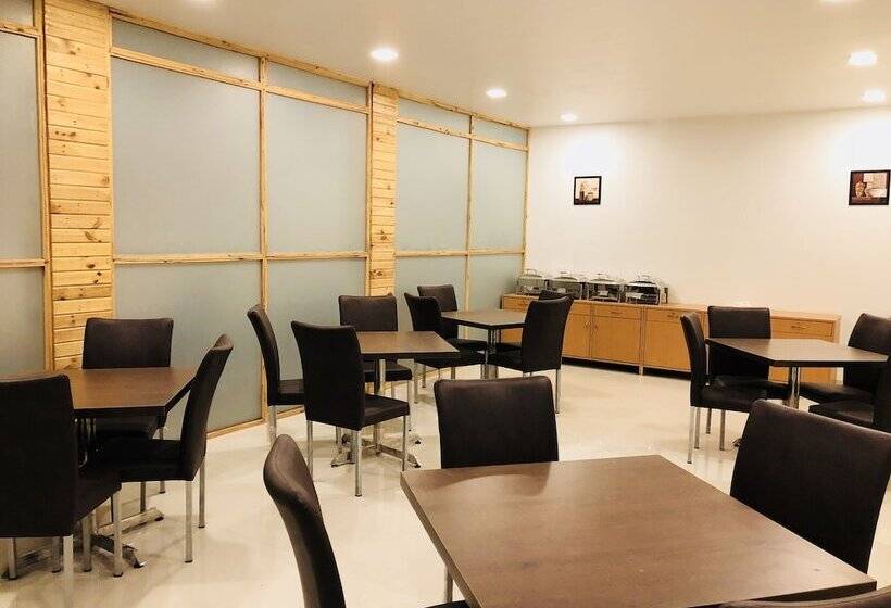 Vivid Boutique Hotel, Medanta, Gurugram