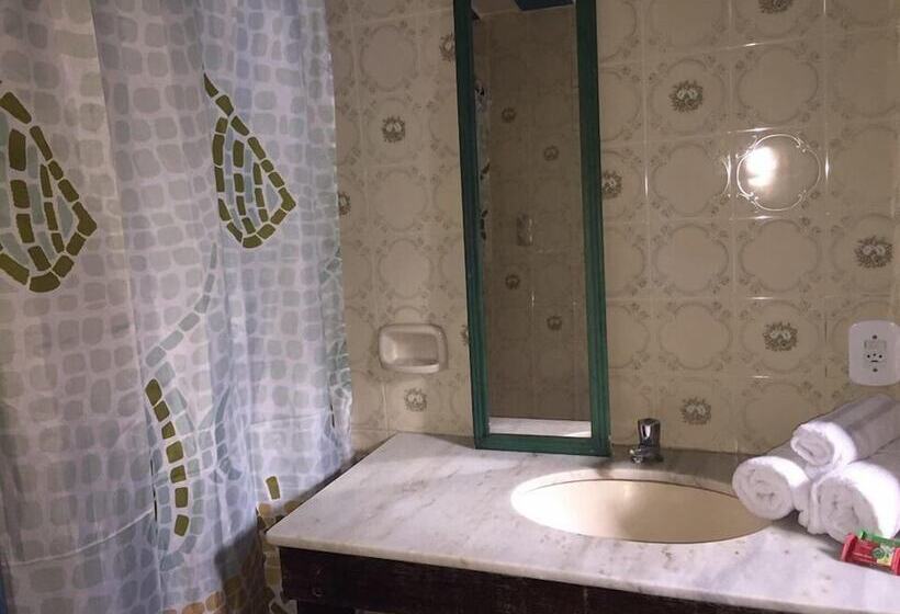 פנסיון Casa Das árvores Guest House