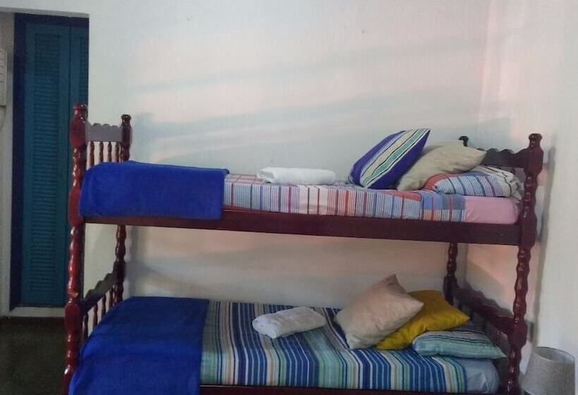 פנסיון Casa Das árvores Guest House