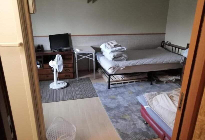 膳宿费 Kaeru Guest House