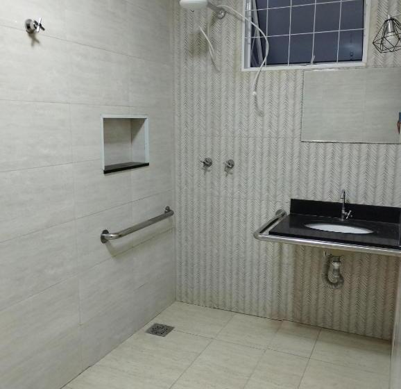 펜션 Pousada Acolhedora