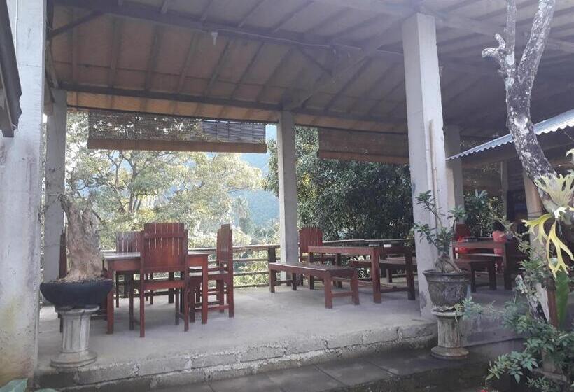 פנסיון Sugi Gede Homestay