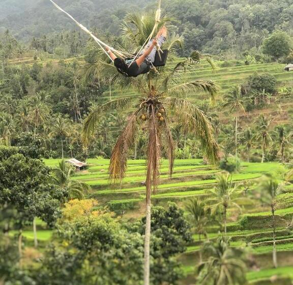 פנסיון Sugi Gede Homestay